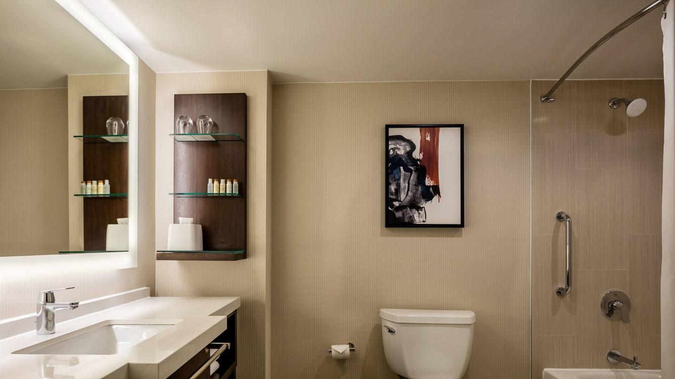 Delta Hotel Philadelphia Airport Lester Екстериор снимка